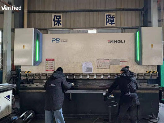 Custom Heavy-Duty 5-Level Steel Industrial Racking System with Powder Coated Finish for Warehouses, Garages and Industrial Applications